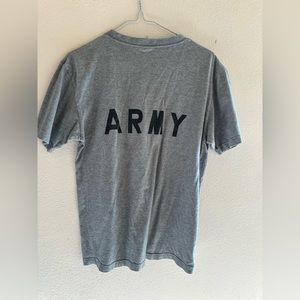 Army L unisex tee